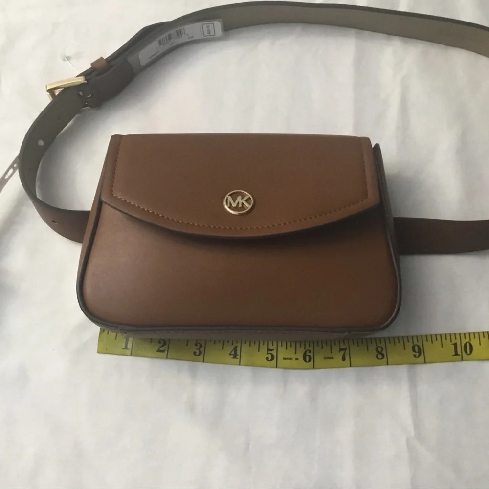 MICHAEL KORS WAISTPACK.
